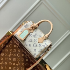 LV Speedy Bags